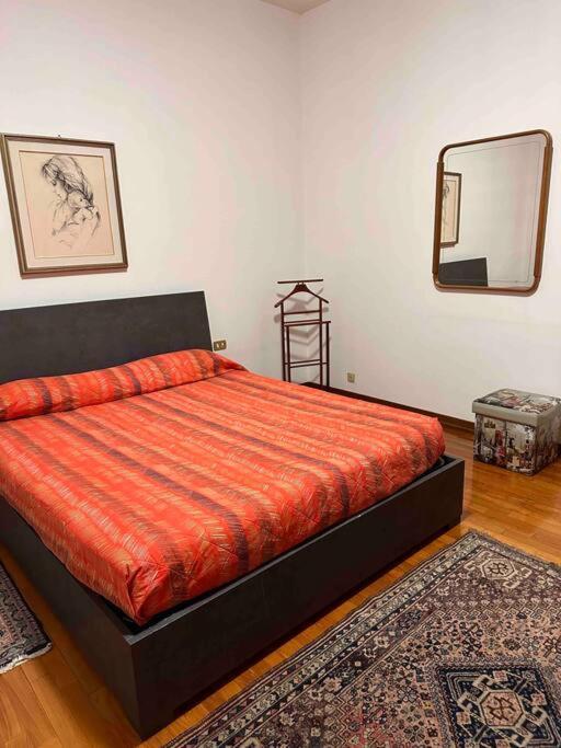 A Casa Di Gianni Appartement Gallarate Buitenkant foto