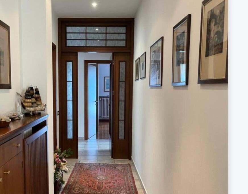 A Casa Di Gianni Appartement Gallarate Buitenkant foto